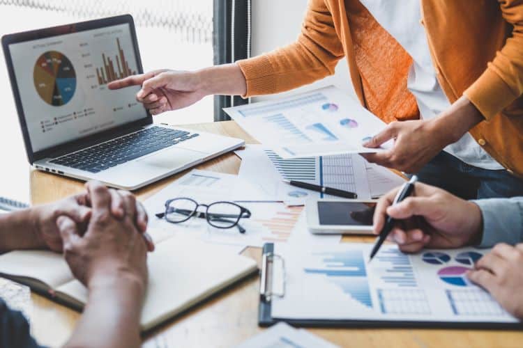 11 Customer Success statistics, quips and quotes on investing in these teams